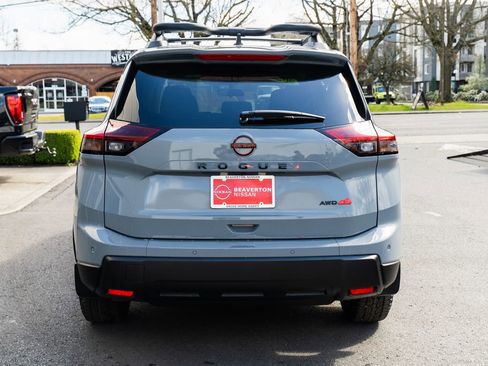 New 2026 Nissan Rogue SV image 5