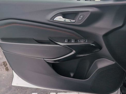 New 2026 Chevrolet Trax RS FWD image 21