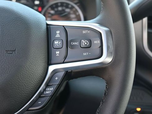 New 2026 RAM 2500 Big Horn AWD/4WD image 22