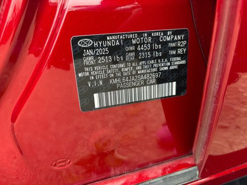 Used 2025 Hyundai Sonata SEL FWD image 29
