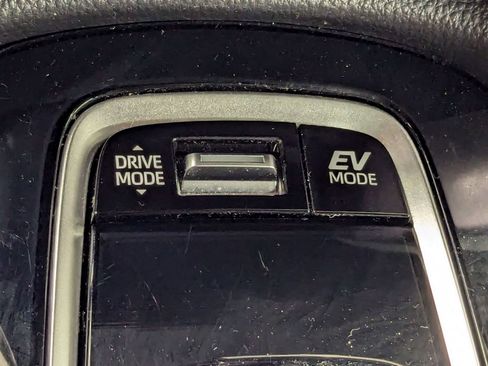 Used 2023 Toyota Corolla Cross S image 25