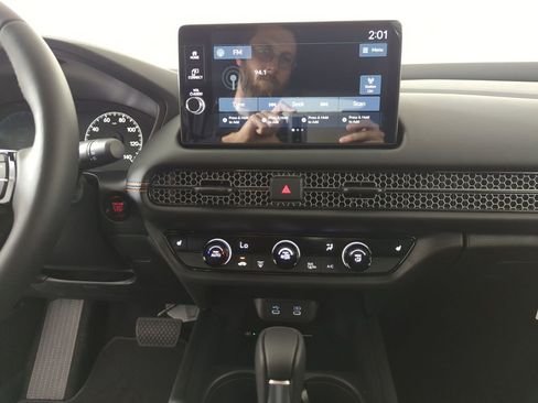 New 2026 Honda HR-V Sport image 16