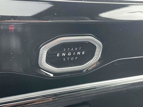 New 2026 Jeep Grand Cherokee L Limited AWD/4WD image 10