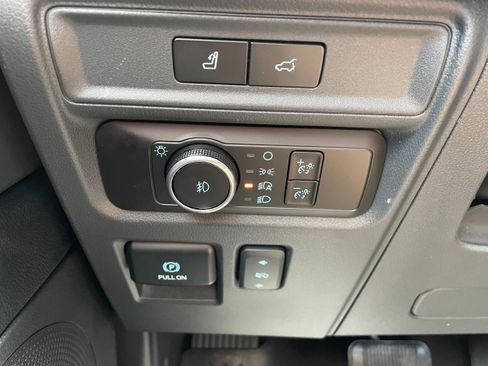 Used 2023 Ford Expedition Limited AWD/4WD image 21