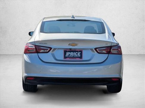 Used 2022 Chevrolet Malibu LT FWD image 7