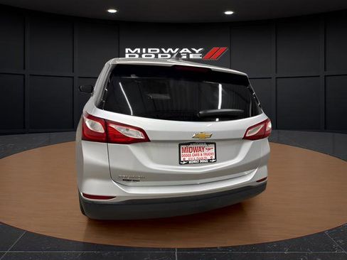 Used 2020 Chevrolet Equinox LS image 6