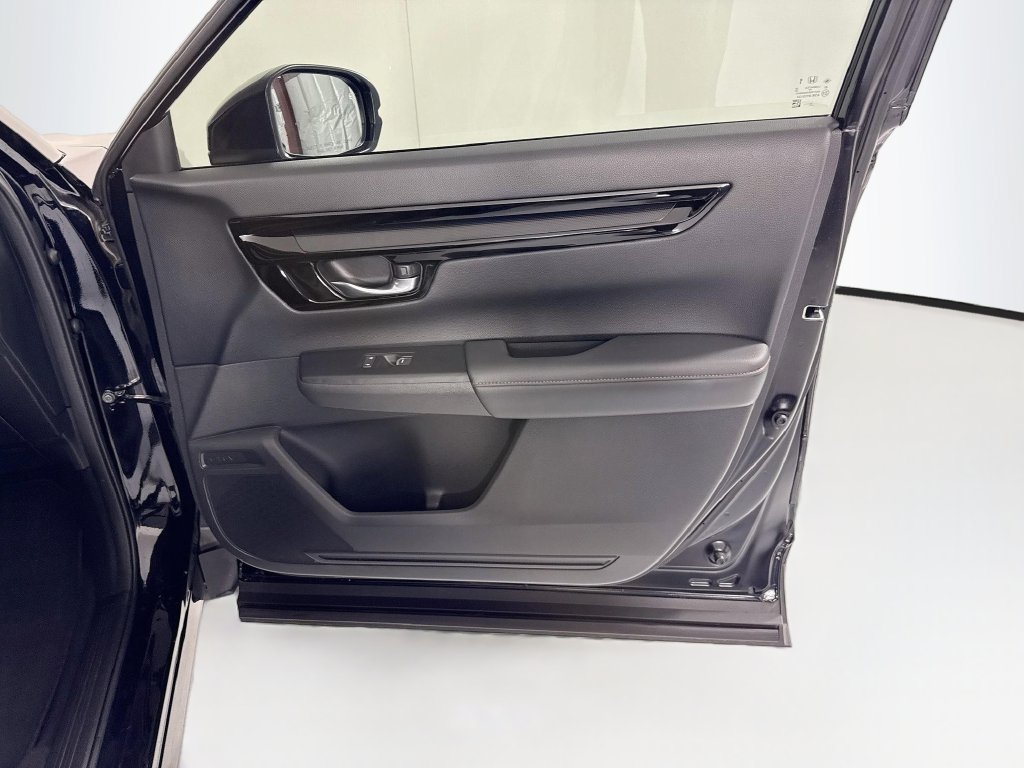 Used 2024 Honda CR-V Sport Touring image 25
