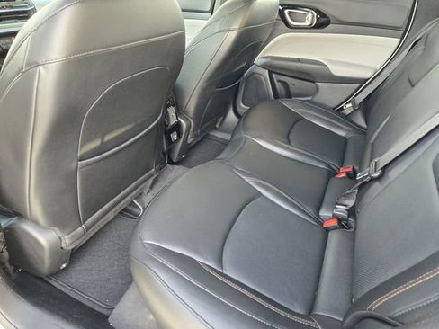 Used 2022 Jeep Compass Limited w/ Sun and Sound Group image 32