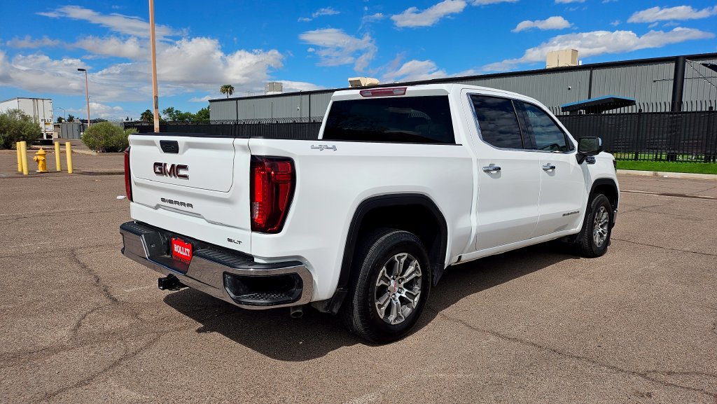 Used 2025 GMC Sierra 1500 SLT AWD/4WD image 11