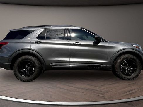 Used 2023 Ford Explorer Timberline AWD/4WD image 9