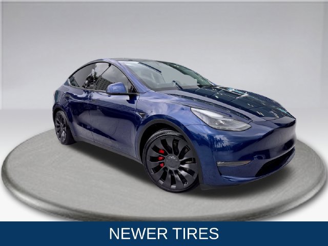 Used 2023 Tesla Model Y Performance AWD/4WD image 2