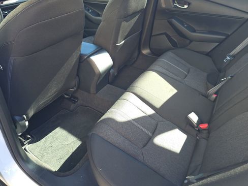 Used 2024 Honda Accord Sport image 12