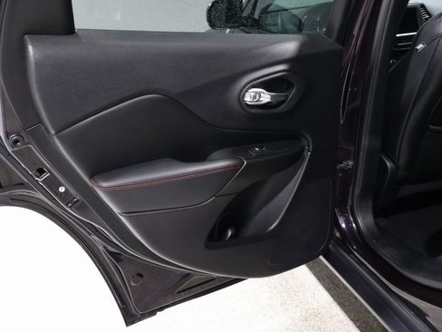 Certified 2021 Jeep Cherokee Trailhawk w/ Comfort/Convenience Group image 22