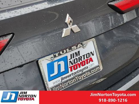 Used 2024 Mitsubishi Outlander SE image 11