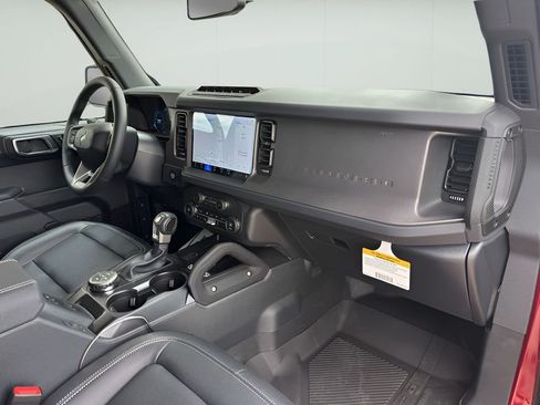 New 2025 Ford Bronco Badlands AWD/4WD image 30