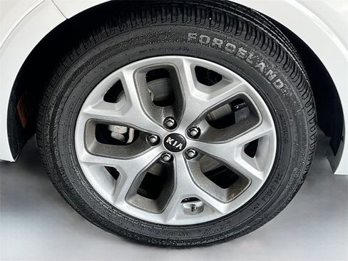 Used 2020 Kia Sorento SX image 34