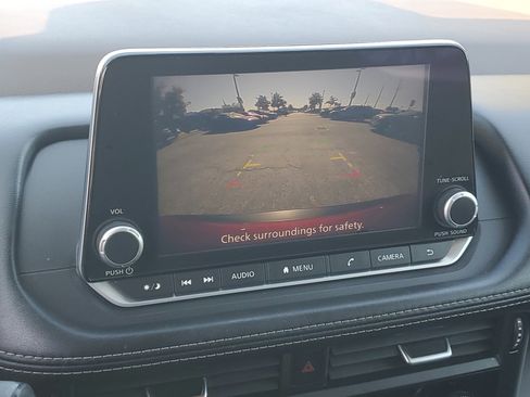 Certified 2023 Nissan Rogue S FWD image 21