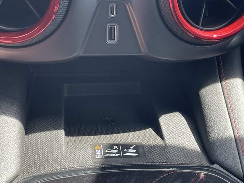 Used 2021 Chevrolet Blazer RS w/ Enhanced Convenience Package FWD image 25