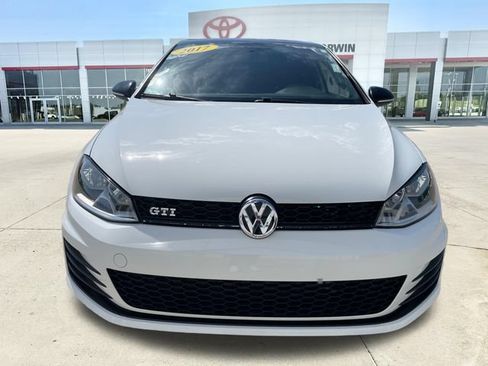 Used 2017 Volkswagen GTI S FWD image 8