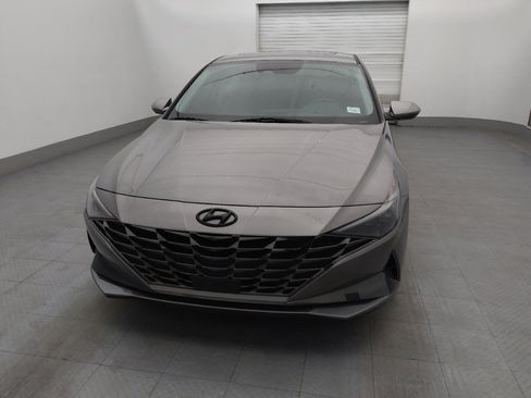 Used 2023 Hyundai Elantra Limited image 15