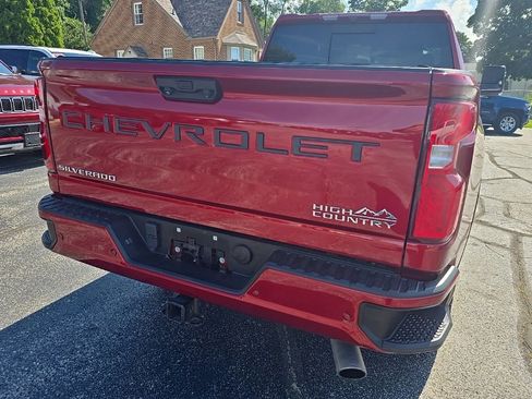 Used 2022 Chevrolet Silverado 2500 High Country w/ Z71 Off-Road Package image 29