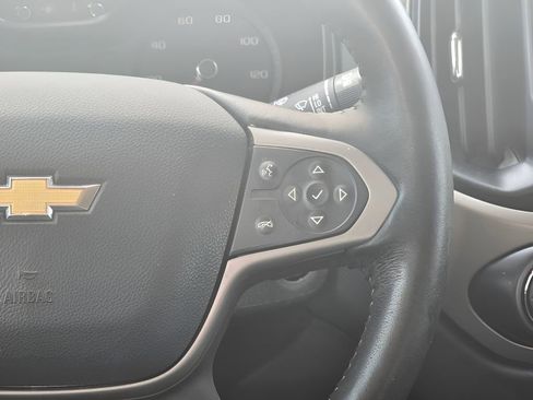 Used 2022 Chevrolet Colorado Z71 image 43