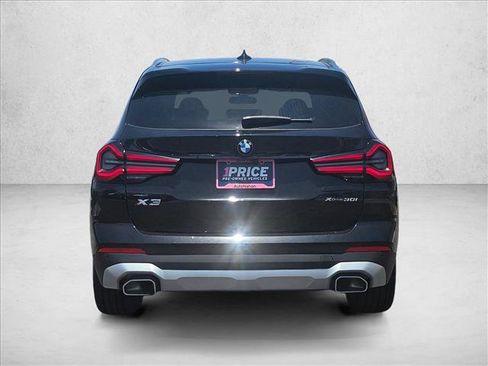 Used 2023 BMW X3 xDrive30i w/ Premium Package w/ZPA AWD/4WD image 8