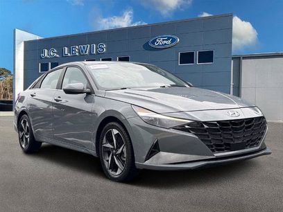 Used 2023 Hyundai Elantra Limited w/ Cargo Package