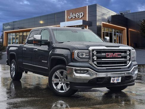 Used 2018 GMC Sierra 1500 SLT image 1