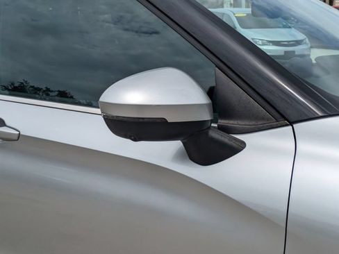Used 2024 Mitsubishi Outlander SEL FWD image 12