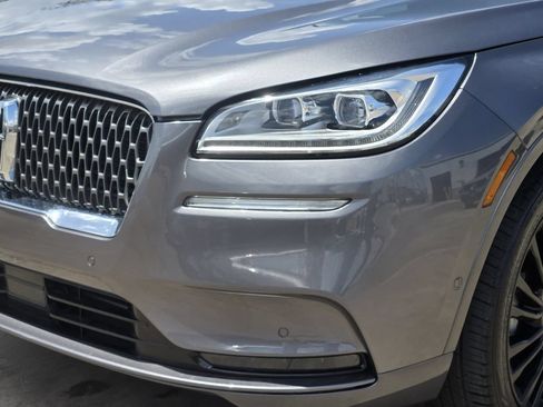 Used 2021 Lincoln Corsair Reserve w/ Equipment Group 201A FWD image 12