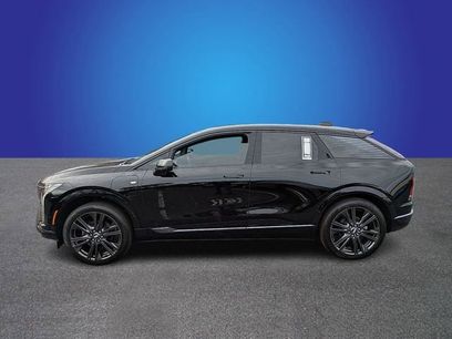 New 2026 Cadillac Optiq Sport 2 w/ LPO, Floor Liner Package