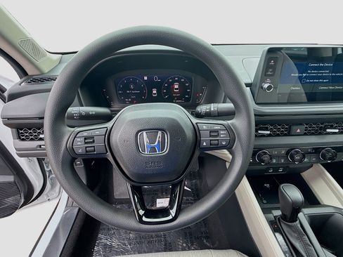 New 2026 Honda Accord SE image 10