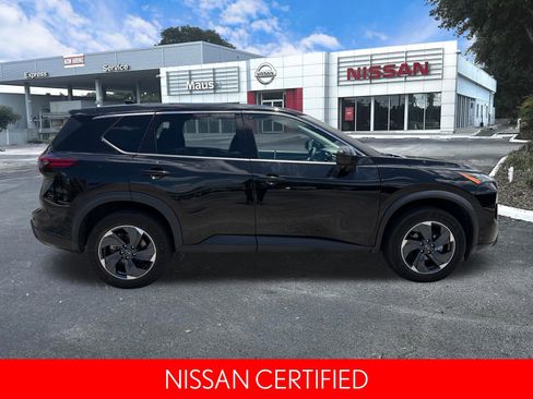 Certified 2024 Nissan Rogue SV FWD image 2