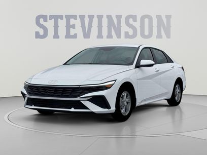 Used 2026 Hyundai Elantra SE