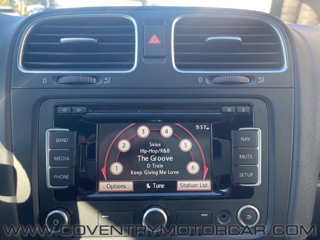 Used 2014 Volkswagen GTI Driver's Edition FWD image 19