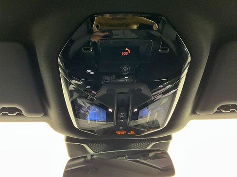 Used 2024 BMW 540i xDrive 540i xDrive w/ Executive Package image 13