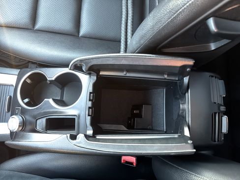 Used 2014 Mercedes-Benz GLK 350 4MATIC image 24