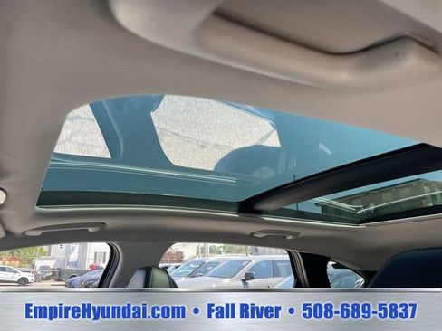 Used 2023 Hyundai Tucson Limited AWD/4WD image 23