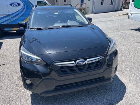 Used 2021 Subaru Crosstrek 2.0i Premium AWD/4WD image 3