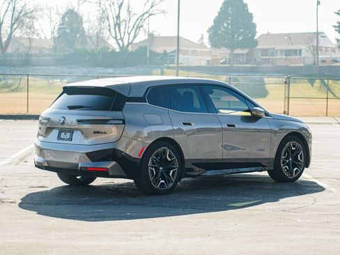 Used 2023 BMW iX M60 w/ Executive Package image 5