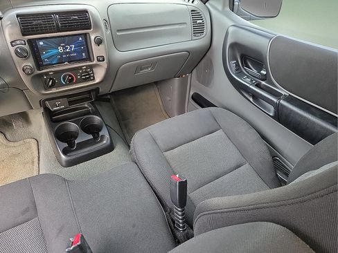 Used 2004 Ford Ranger XLT AWD/4WD image 12