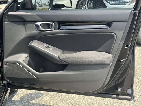 Used 2025 Honda Civic Sport image 9