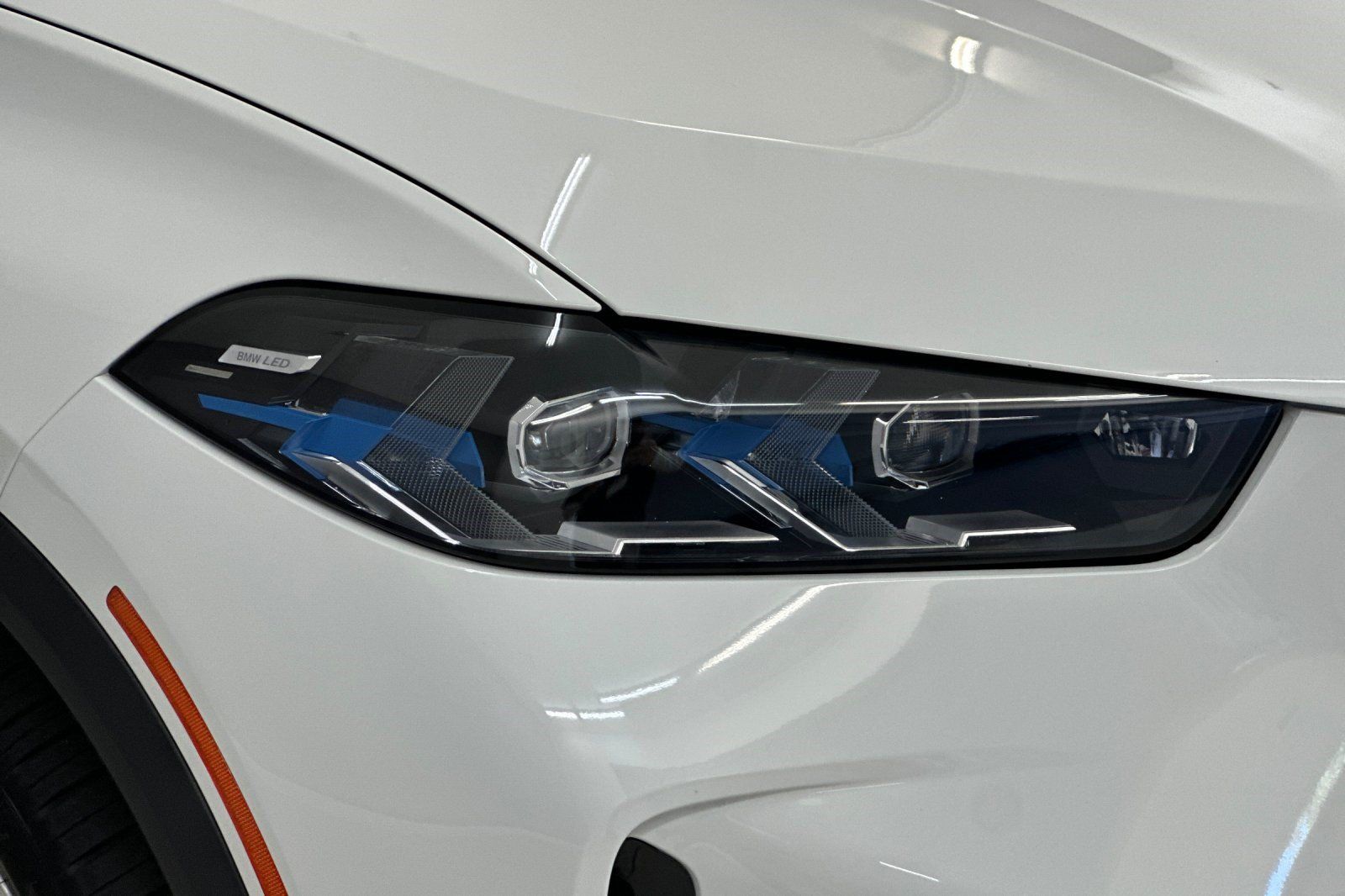 Used 2026 BMW X5 sDrive40i RWD image 11