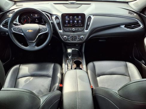 Used 2024 Chevrolet Malibu LT FWD image 11