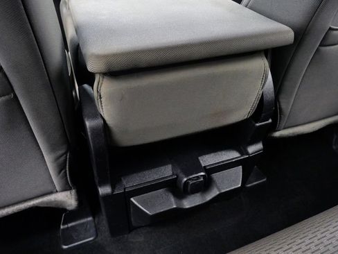 Used 2017 Ford F250 XLT w/ XLT Value Package AWD/4WD image 21