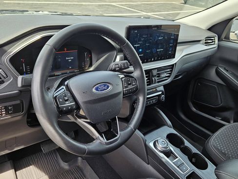 Used 2023 Ford Escape Active w/ Tech Pack #1 image 10