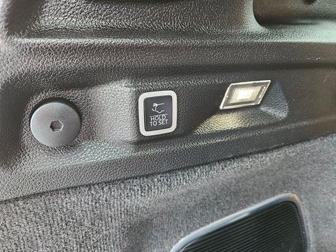 Used 2021 Jeep Grand Cherokee L Summit image 13