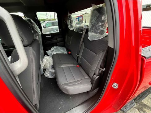 New 2025 Chevrolet Silverado 2500 Custom w/ Custom Value Package image 15