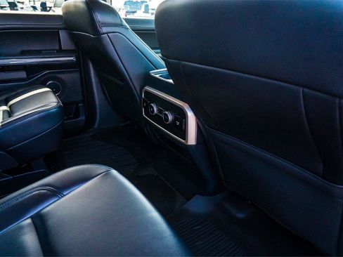 Used 2024 Ford Expedition Max XLT RWD image 25